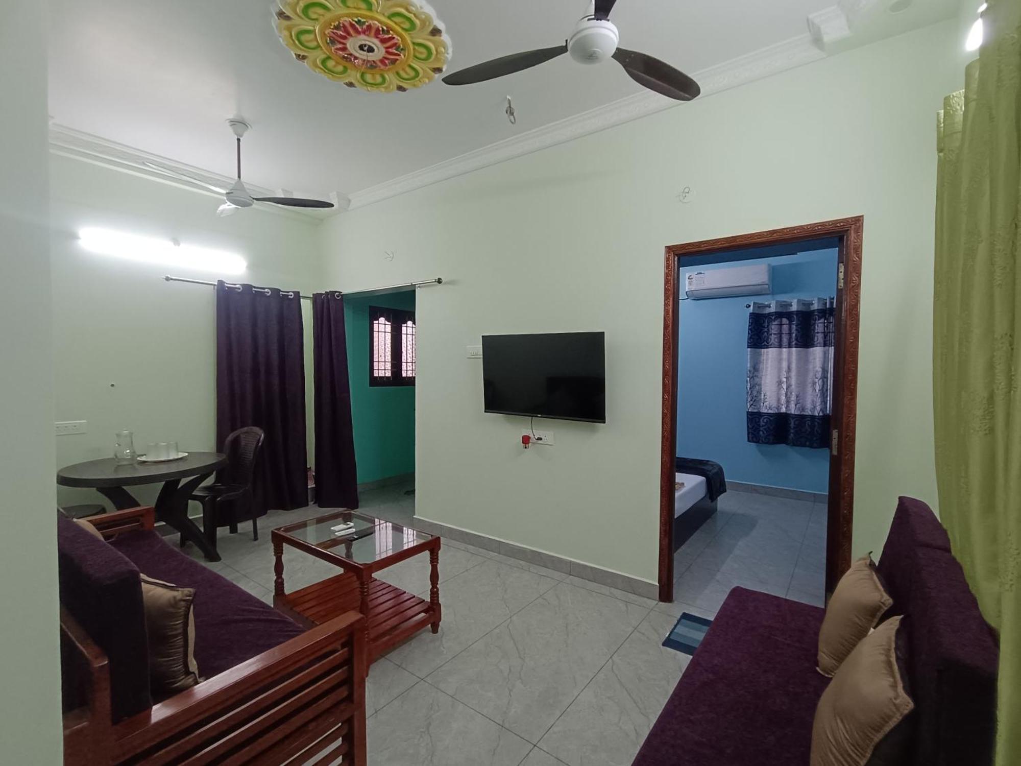Sk Villa Homestay Puducherry Buitenkant foto